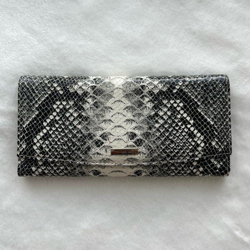 green and white snakeskin wallet